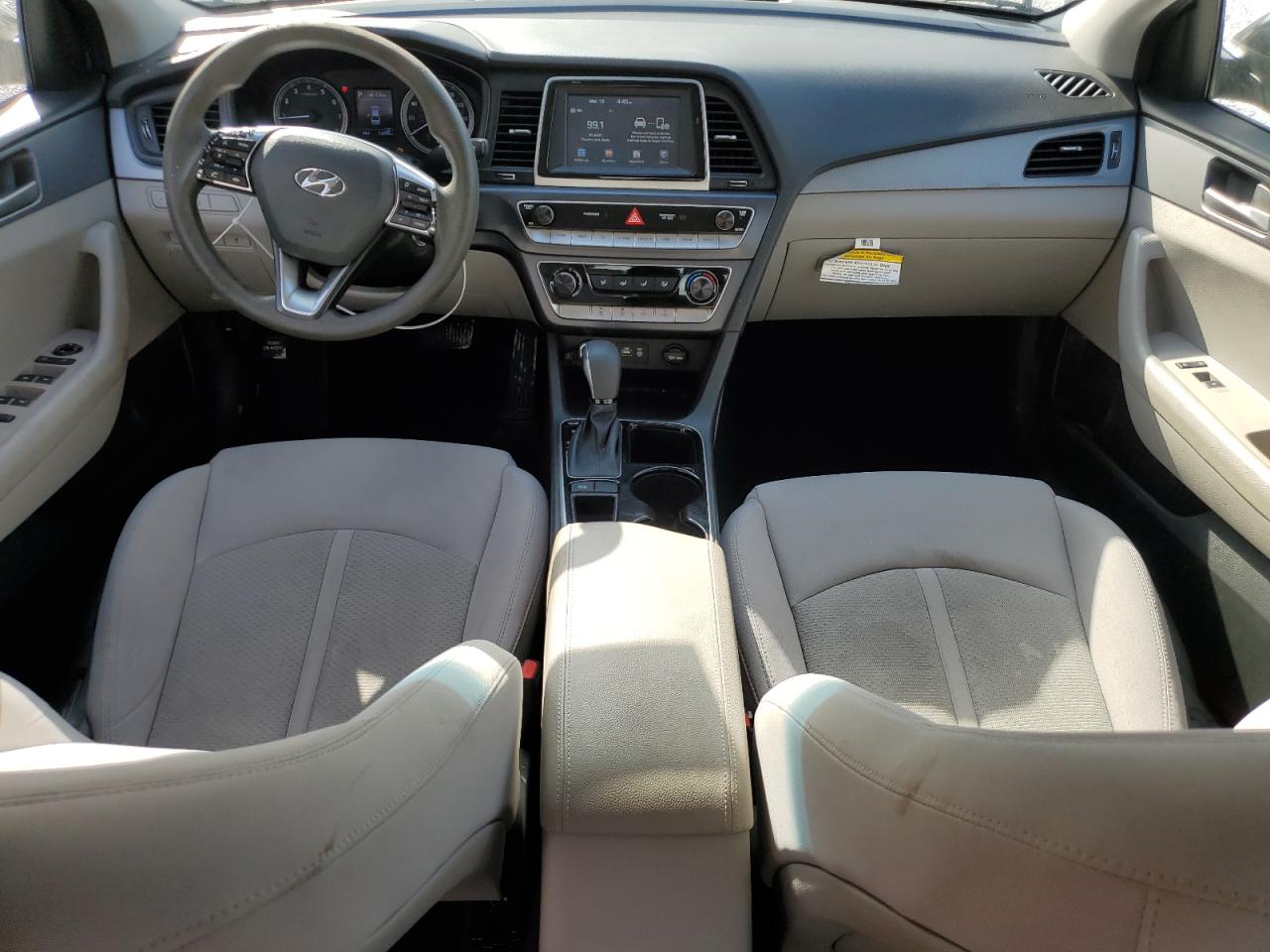 2018 Hyundai Sonata - Image 8