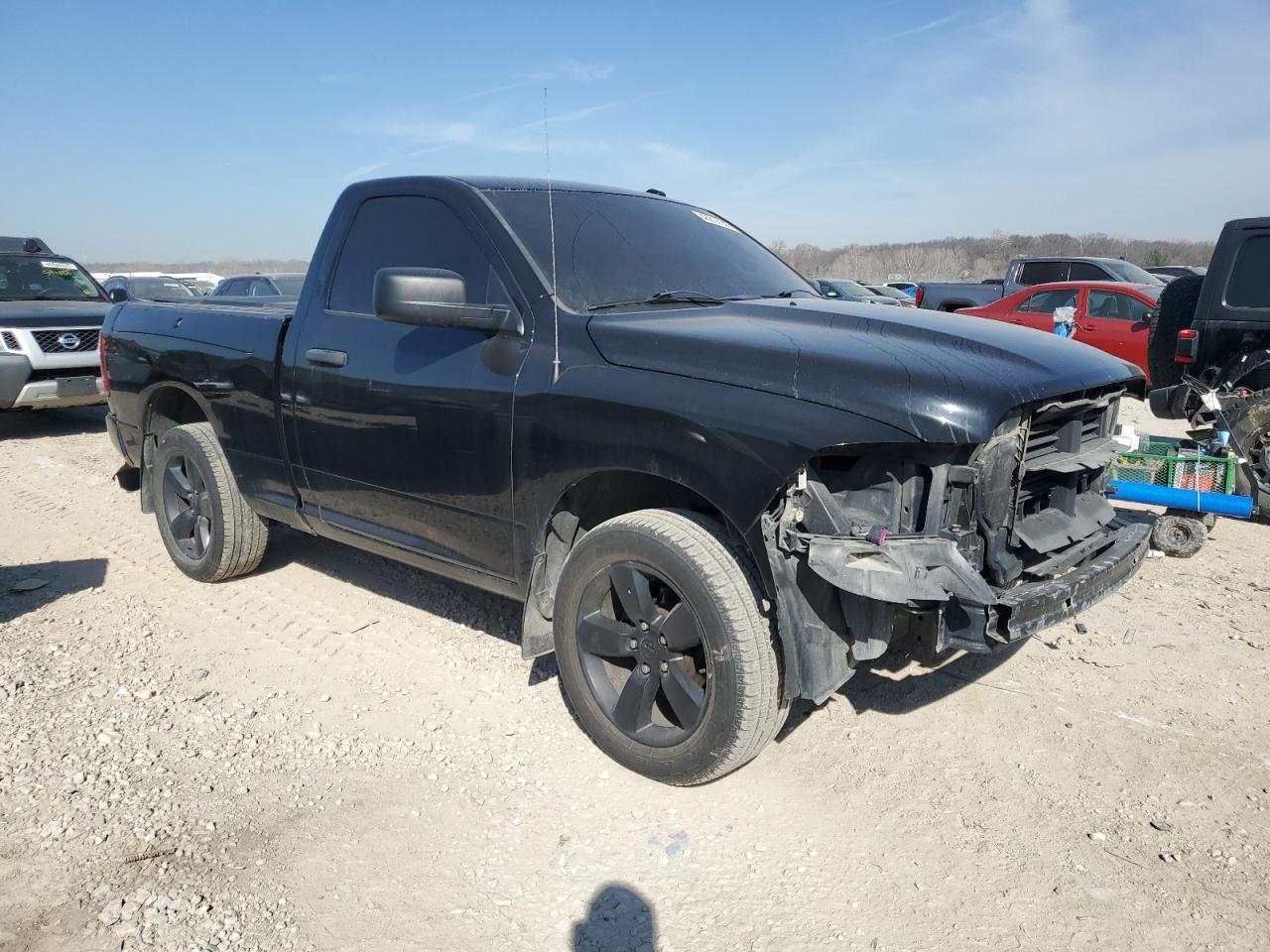 2014 RAM 1500 - Image 4