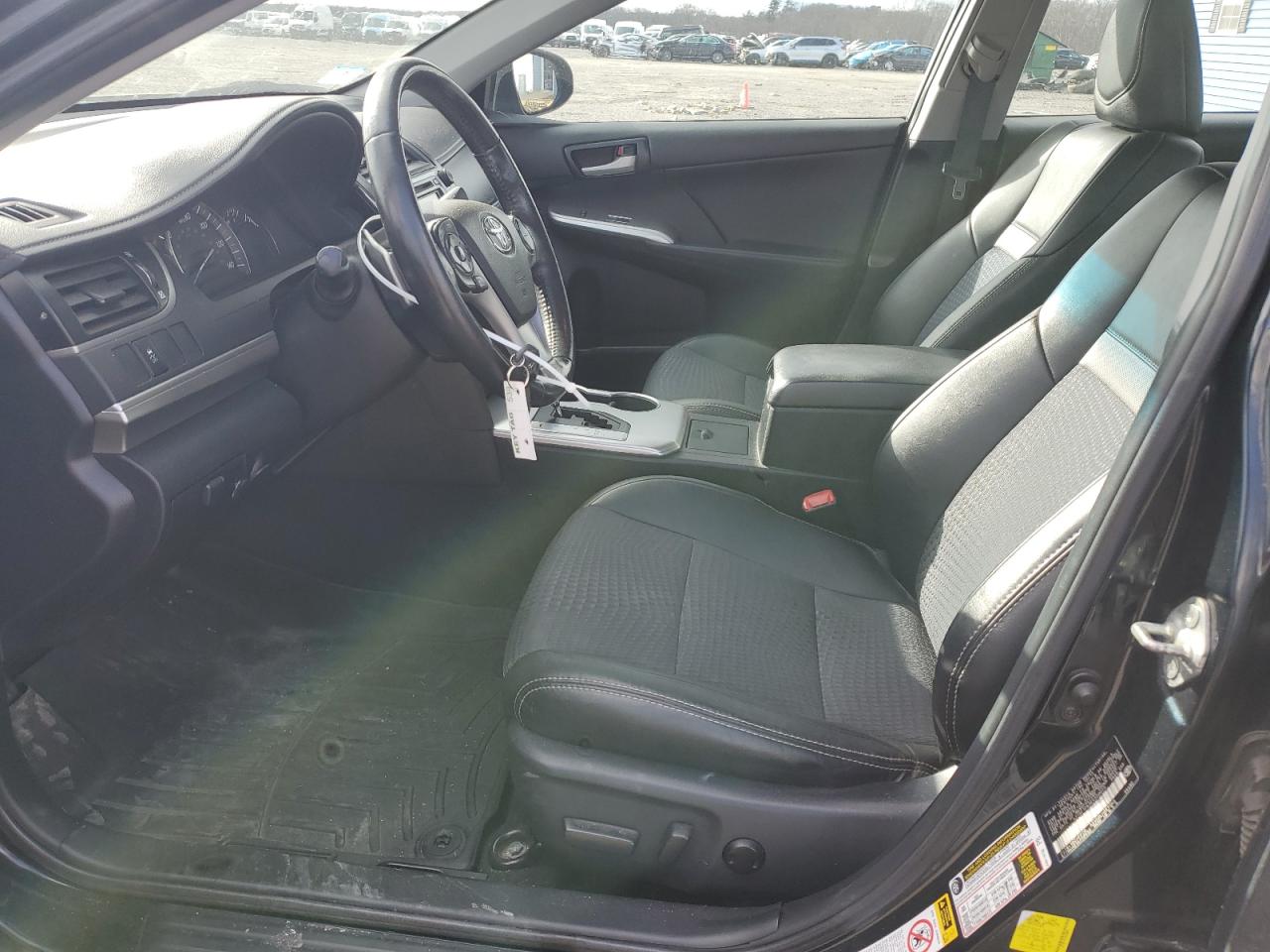 2014 Toyota Camry - Image 7