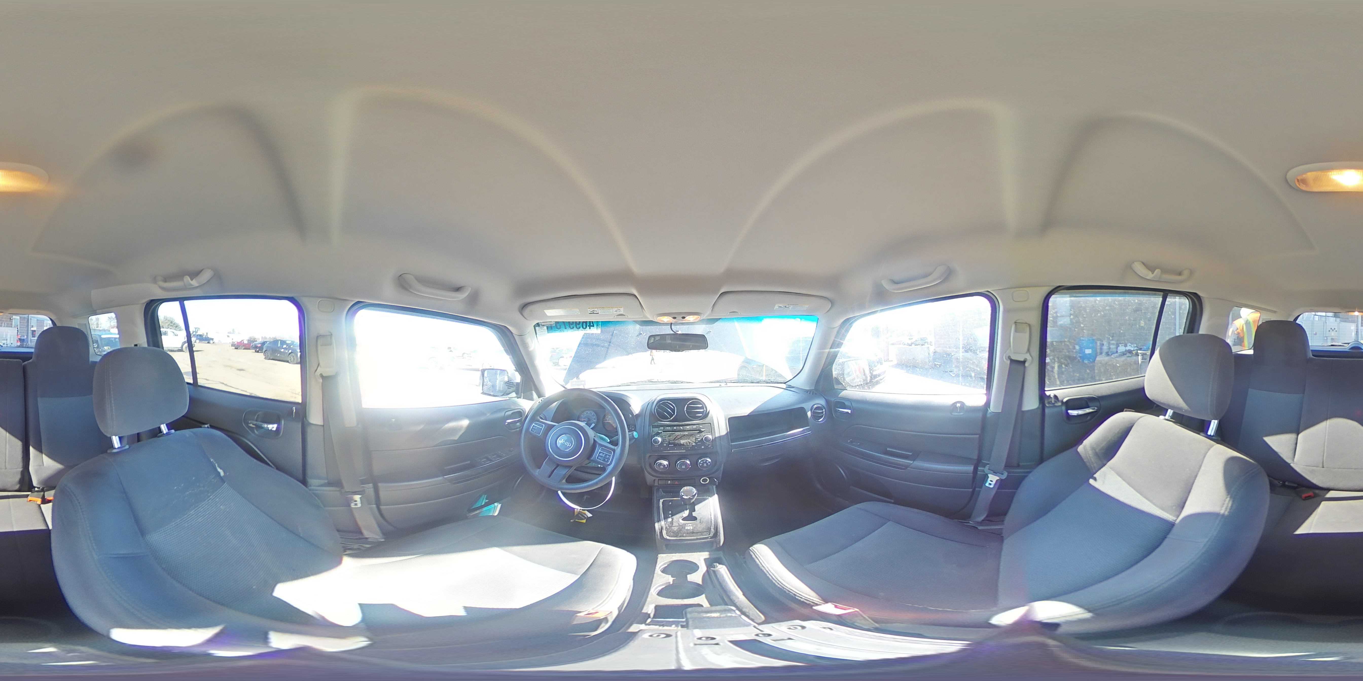 2016 Jeep Liberty (Patriot) - Image 14