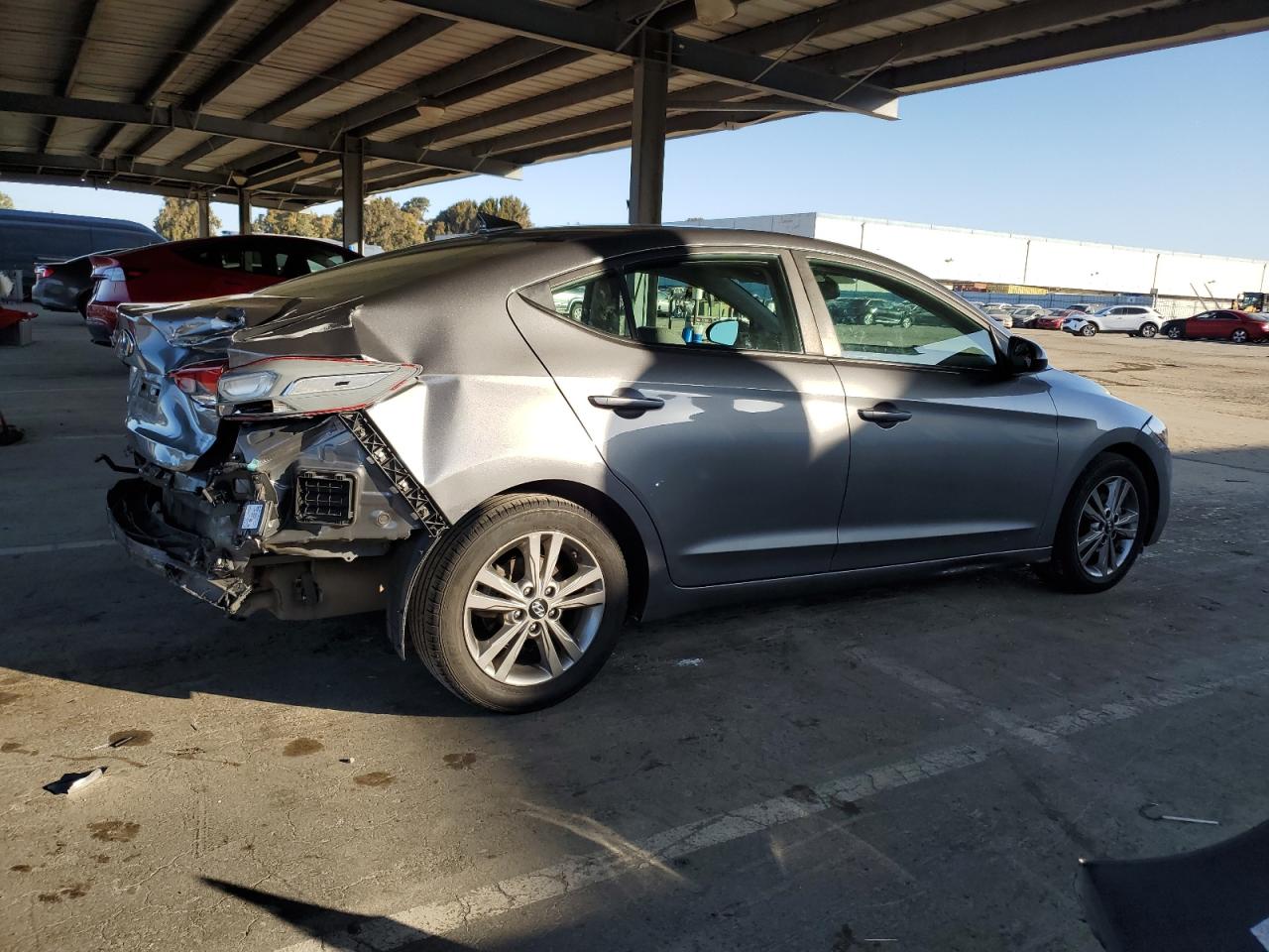 2018 Hyundai Elantra - Image 3
