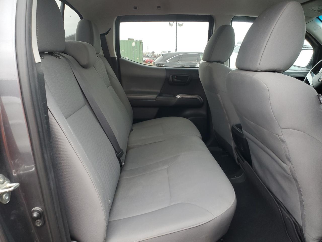2017 Toyota Tacoma - Image 10