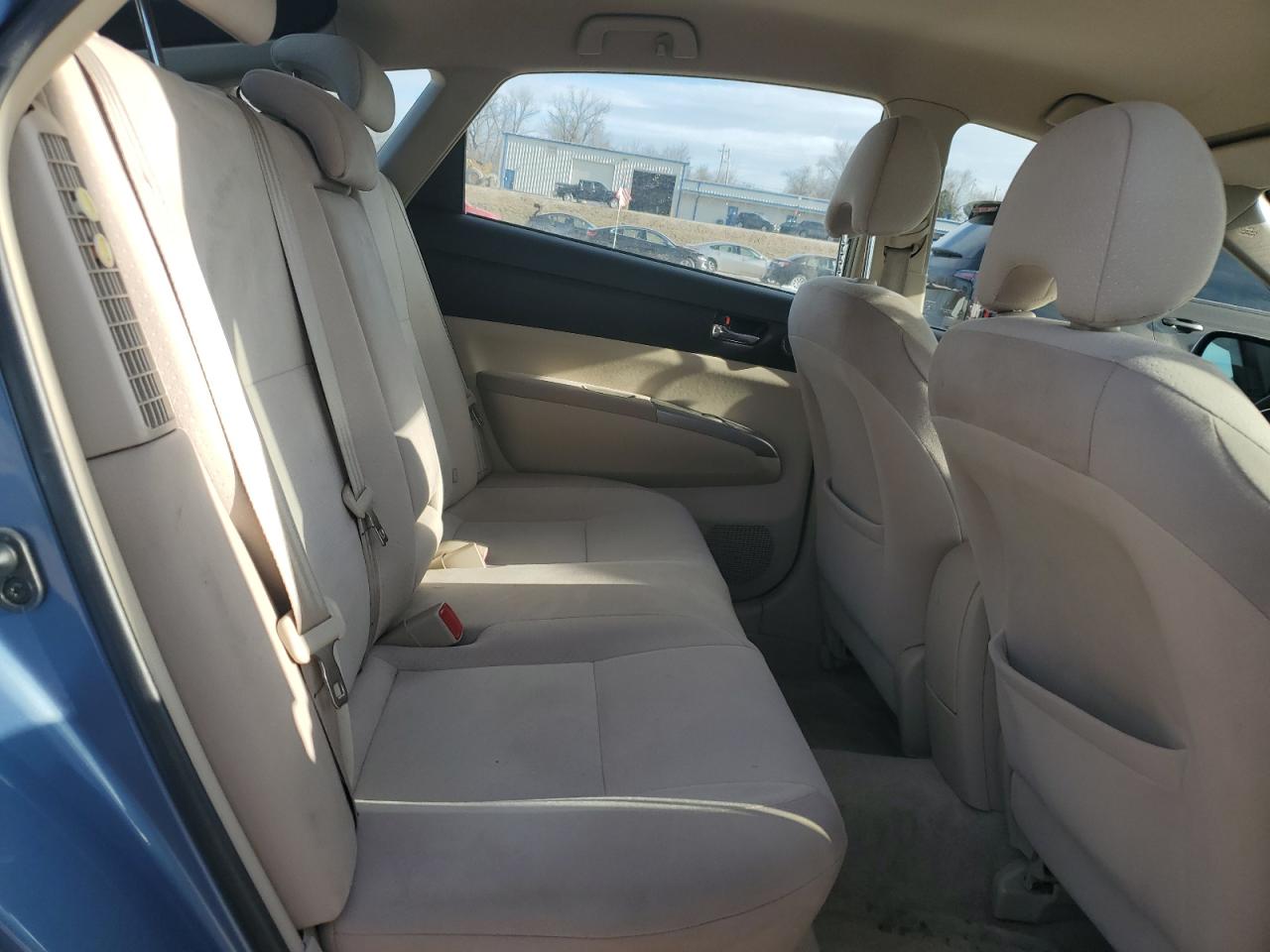 2004 Toyota Prius - Image 11