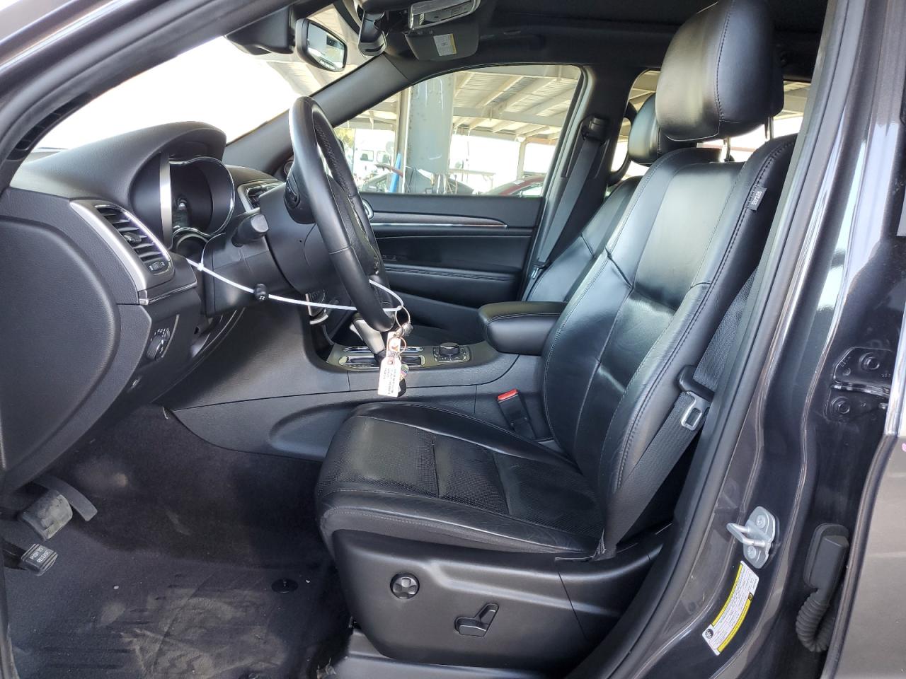 2018 Jeep Grand Cherokee - Image 7
