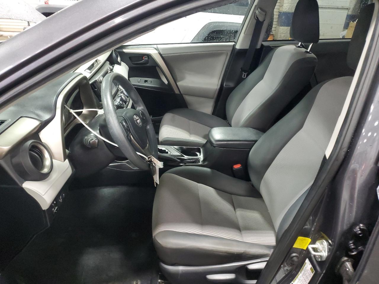 2013 Toyota RAV 4 - Image 7