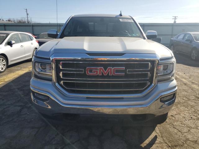  GMC SIERRA 2018 Srebrny