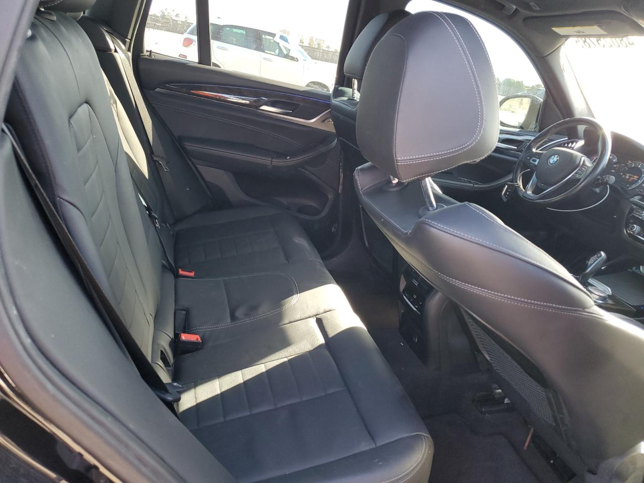 2018 BMW X3 - Image 11