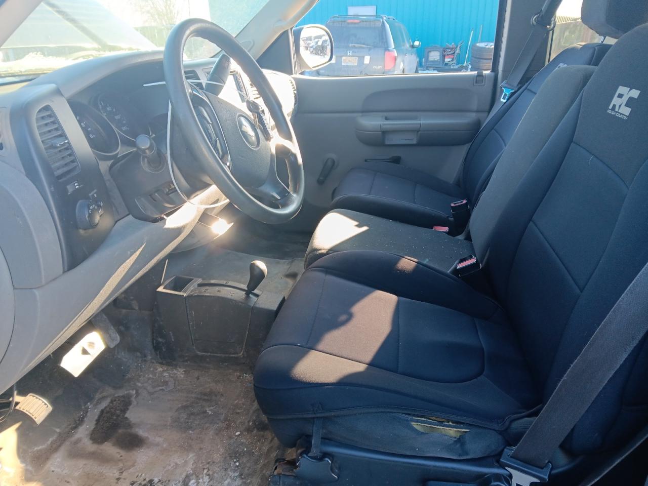 2007 Chevrolet Silverado - Image 7