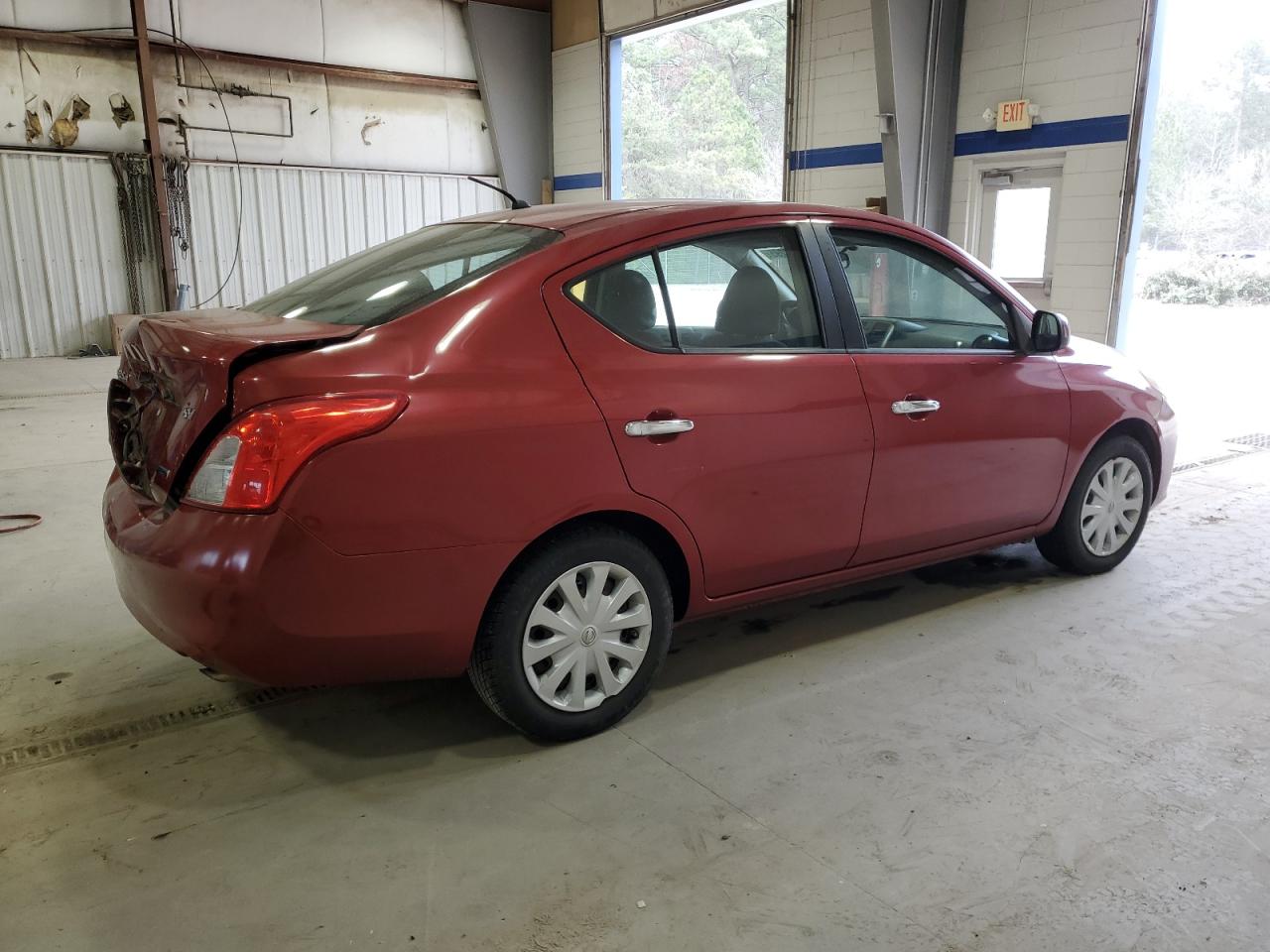 2012 Nissan Versa - Image 3