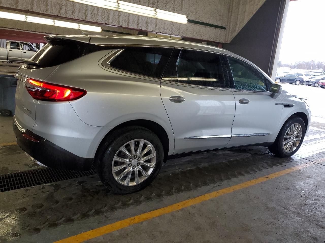 2018 Buick Enclave - Image 3