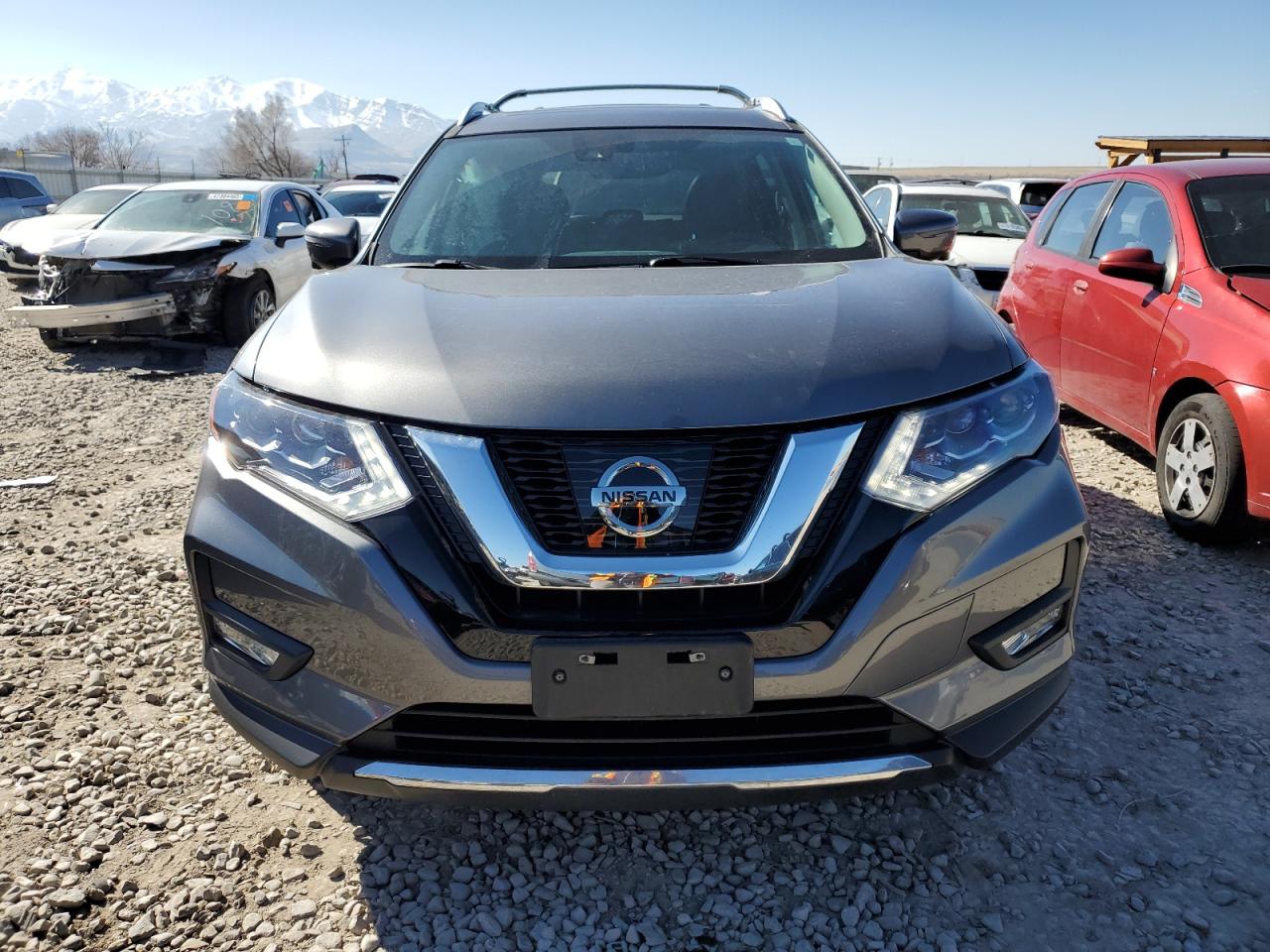 2017 Nissan Rogue - Image 5