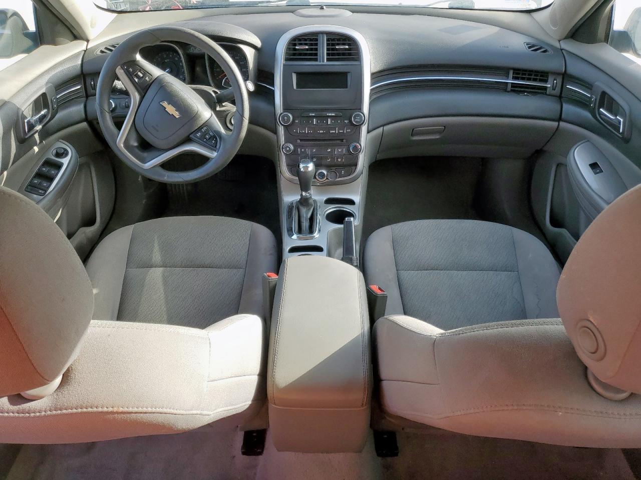 2014 Chevrolet Malibu - Image 8