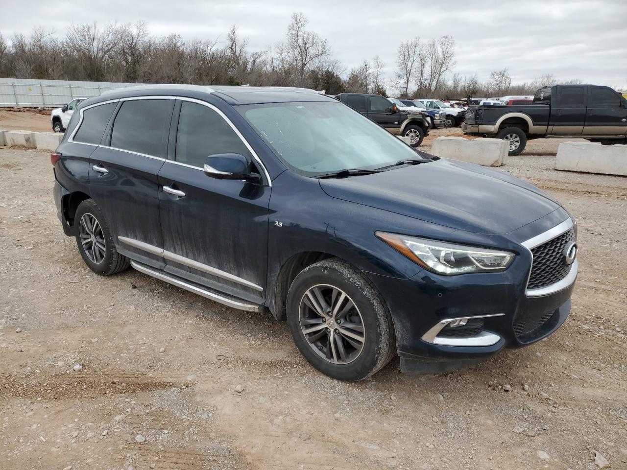 2017 Infiniti QX60 - Image 4