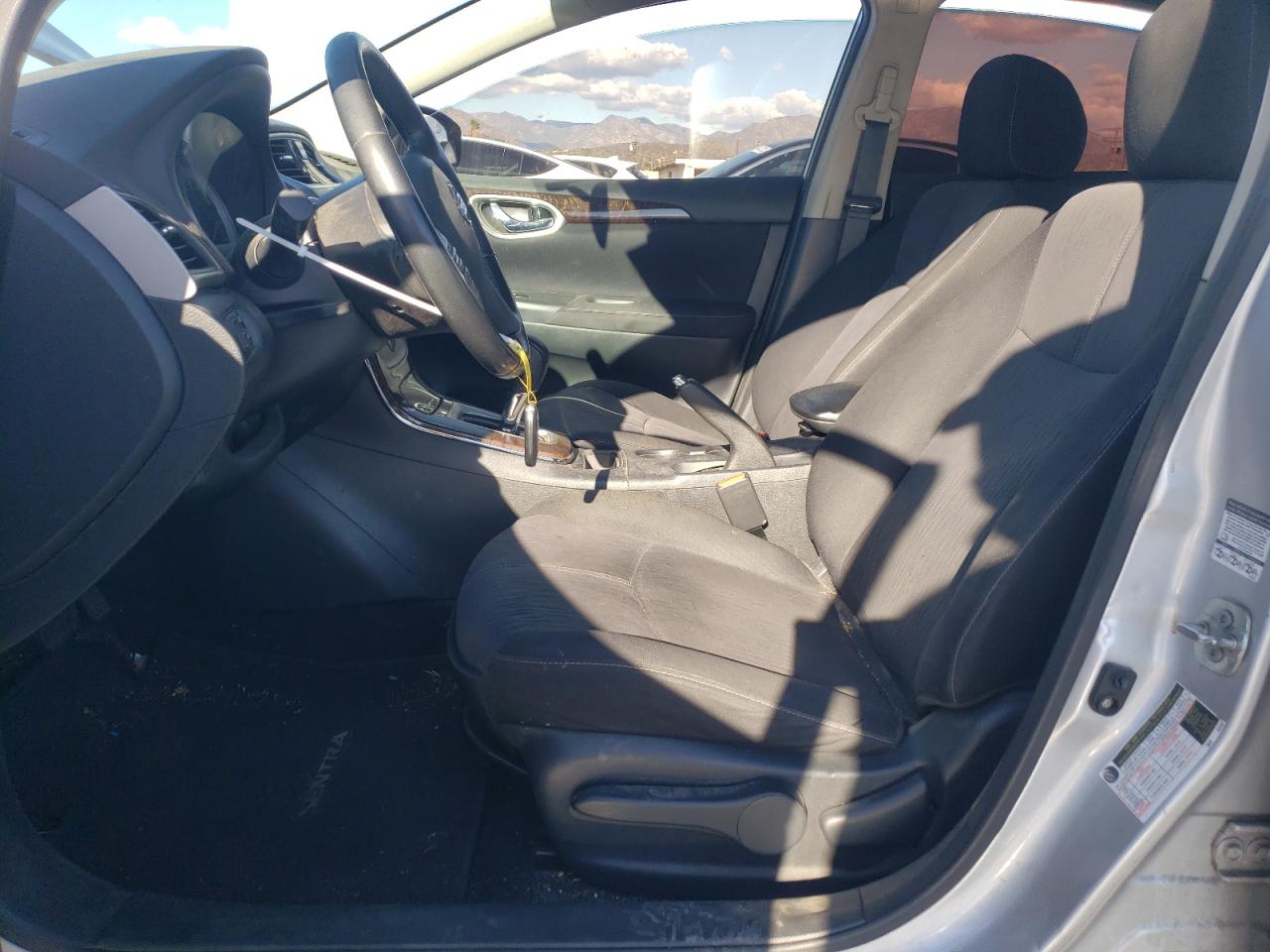 2014 Nissan Sentra - Image 7