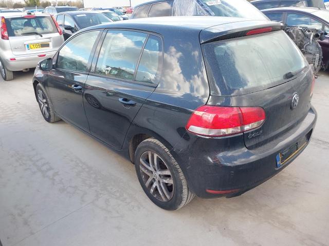 2010 VOLKSWAGEN GOLF SE BL