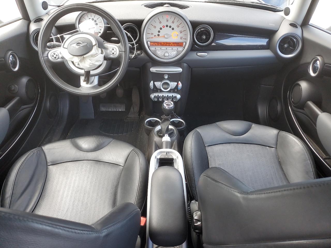 2008 MINI Cooper - Image 8
