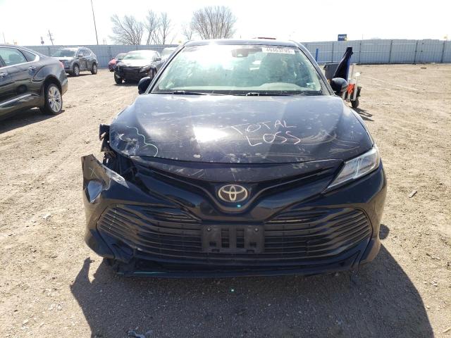  TOYOTA CAMRY 2018 Черный