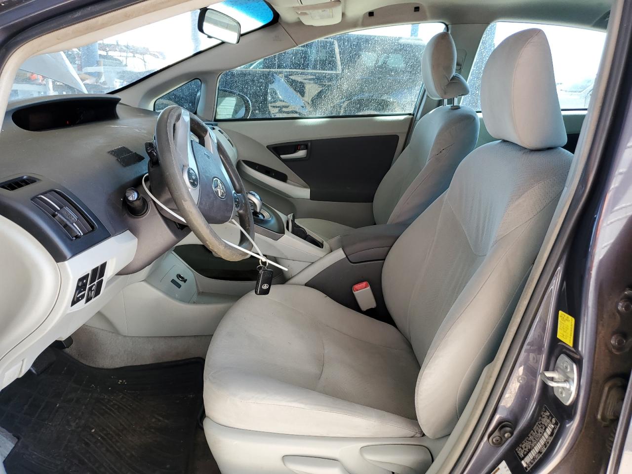 2010 Toyota Prius - Image 7