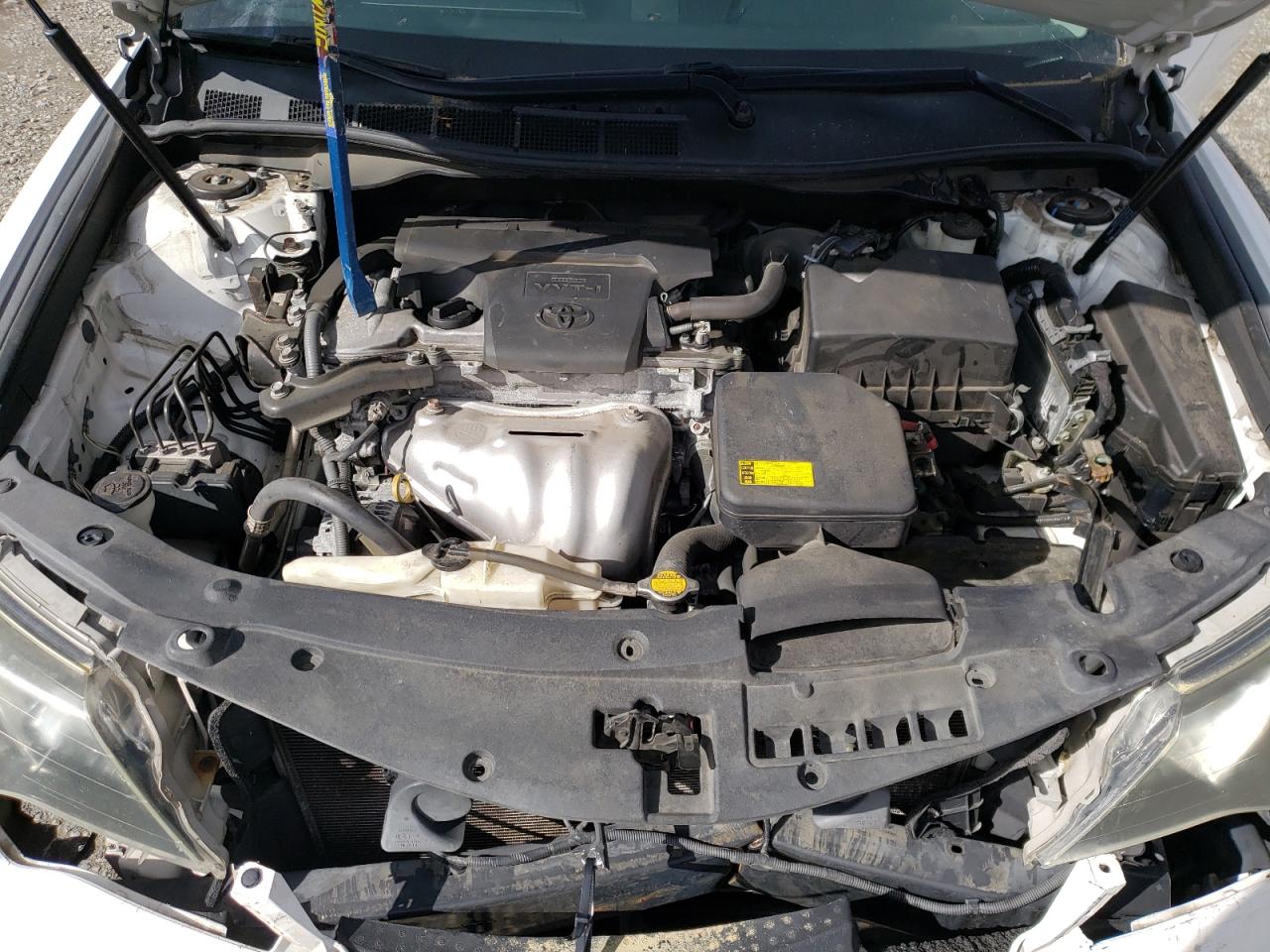 2014 Toyota Camry - Image 12