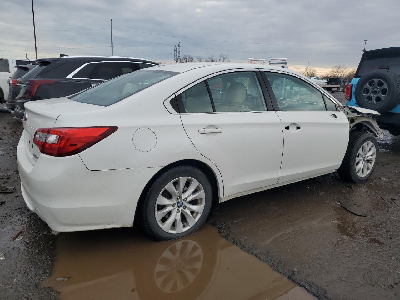 2015 Subaru Legacy - Image 3