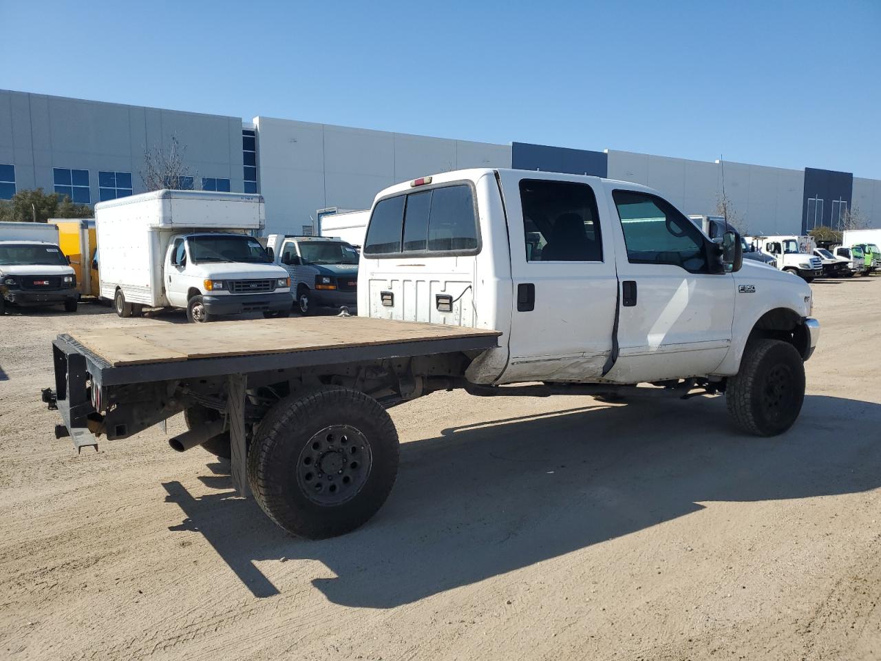 2002 Ford F350 - Image 3