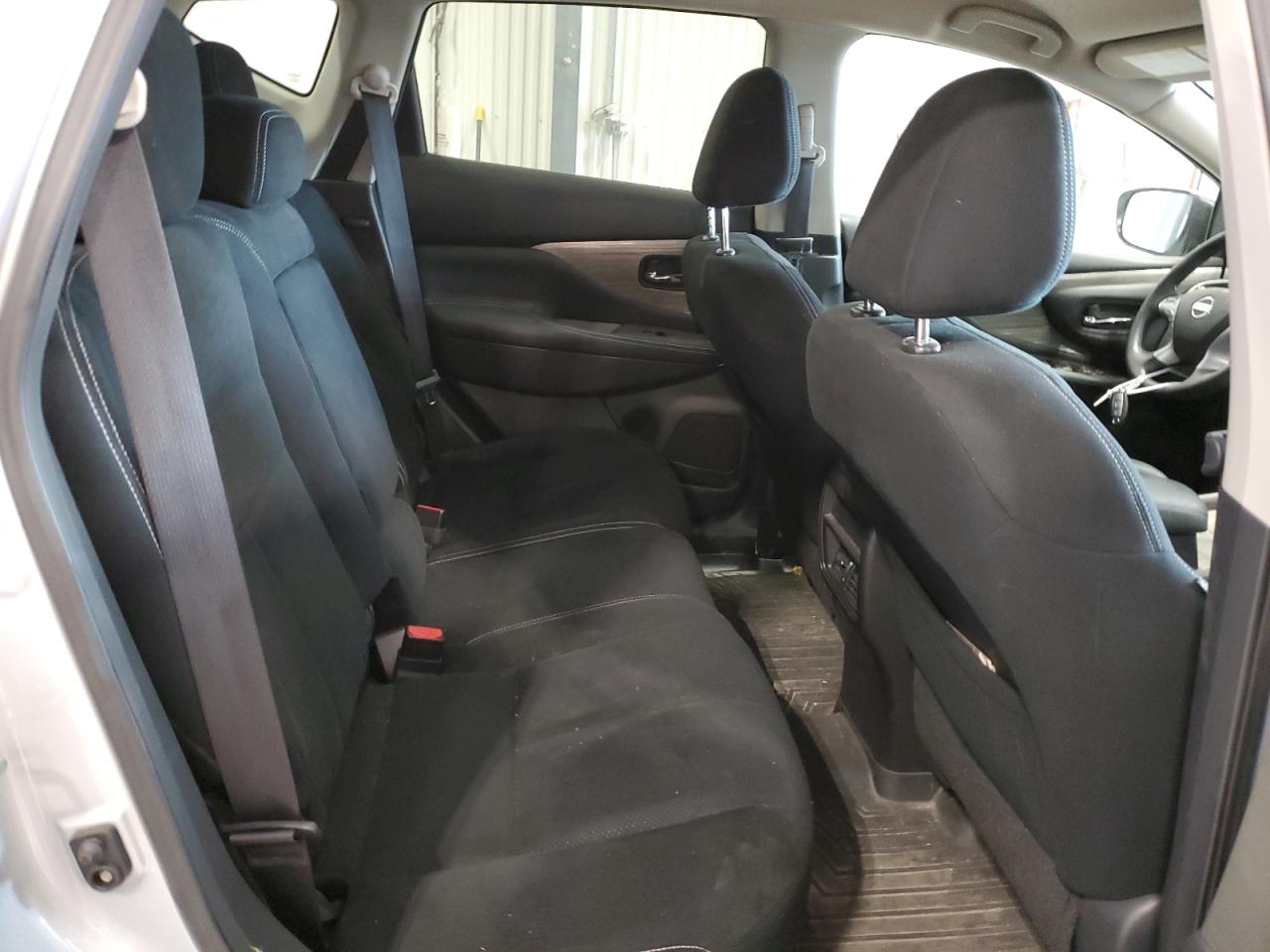 2017 Nissan Murano - Image 11