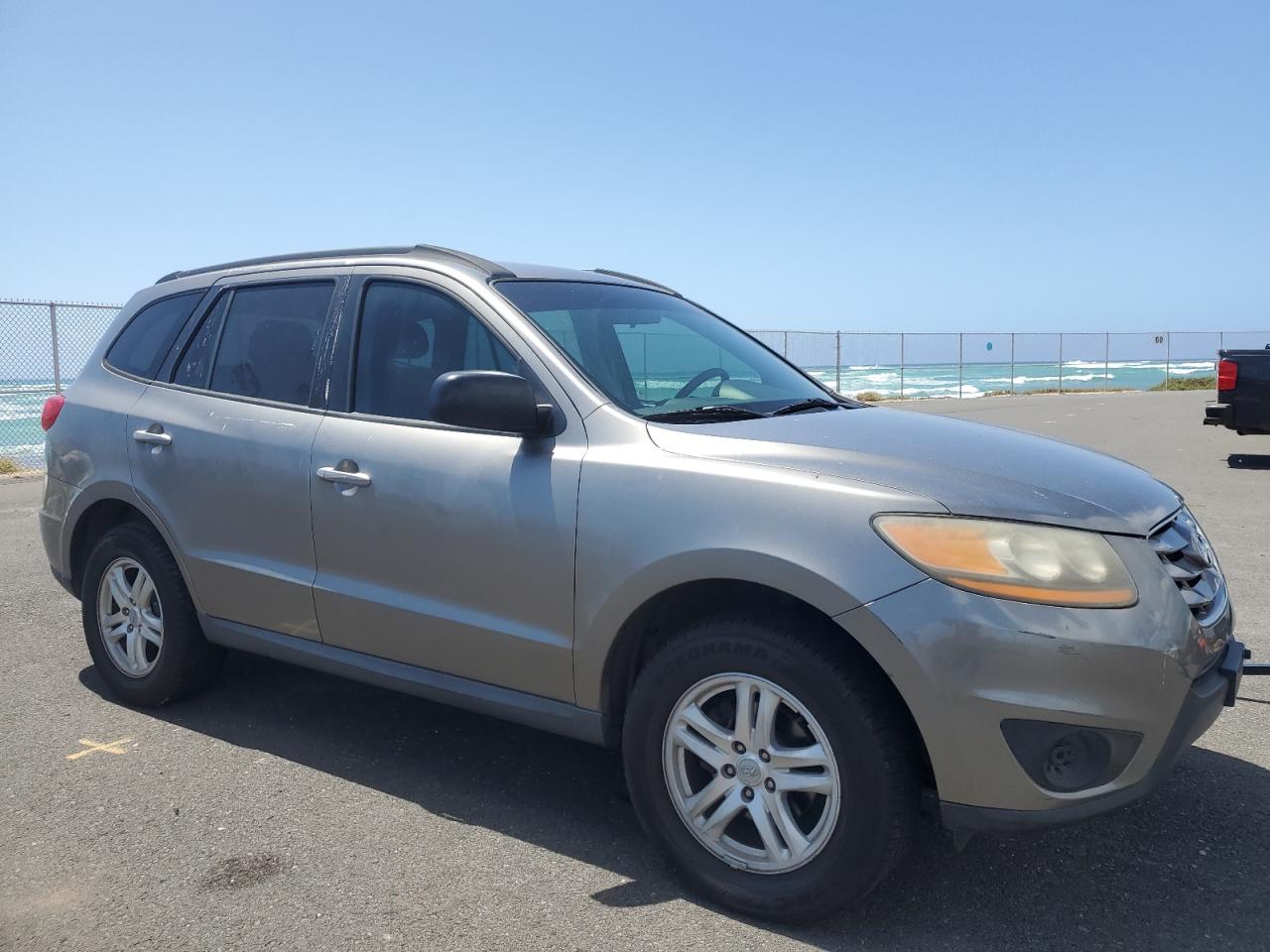 2011 Hyundai Santa Fe - Image 4