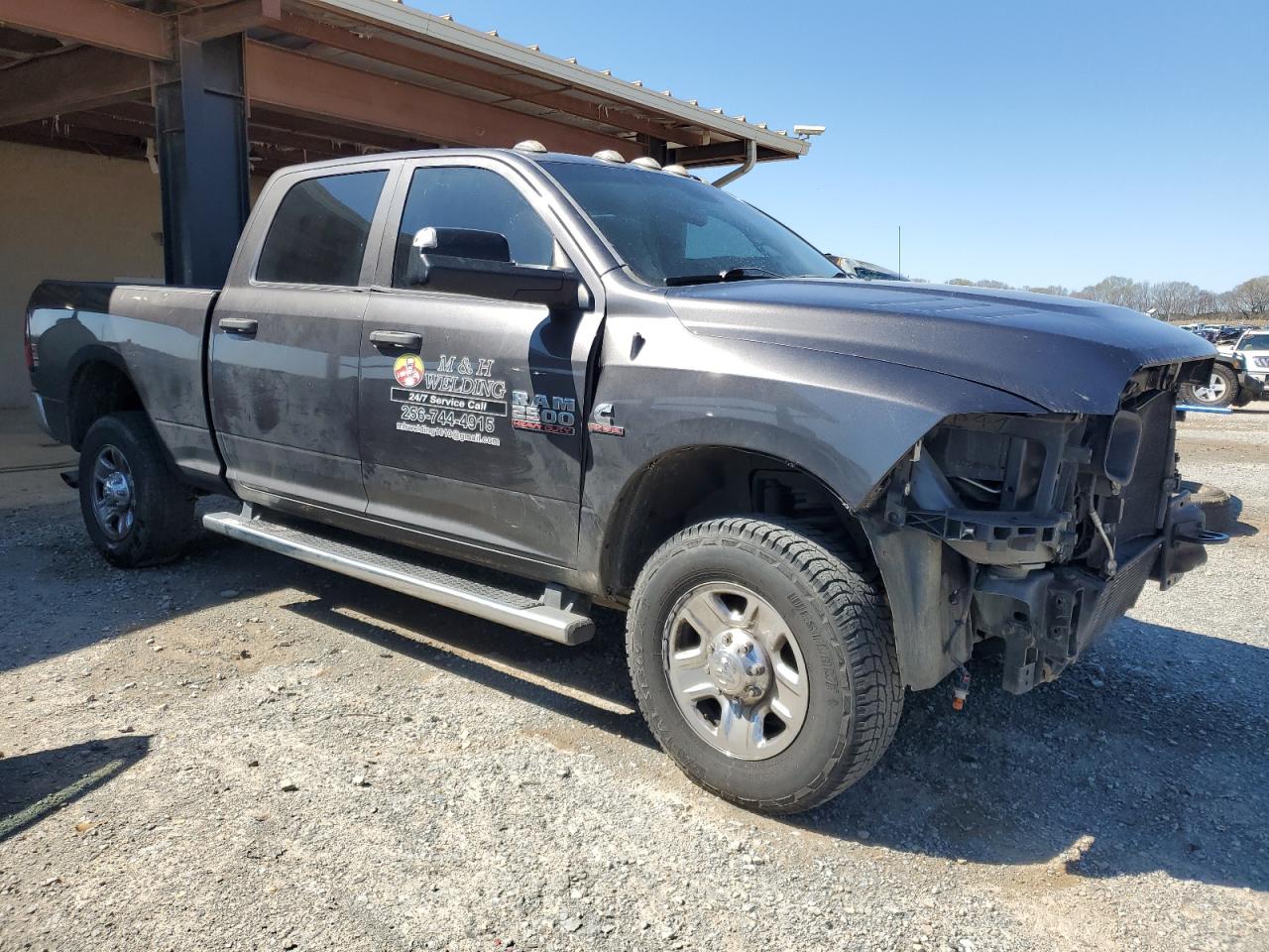 2016 RAM 2500 - Image 4