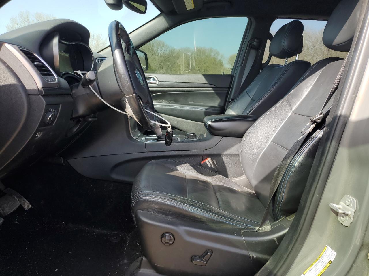 2020 Jeep Grand Cherokee - Image 7