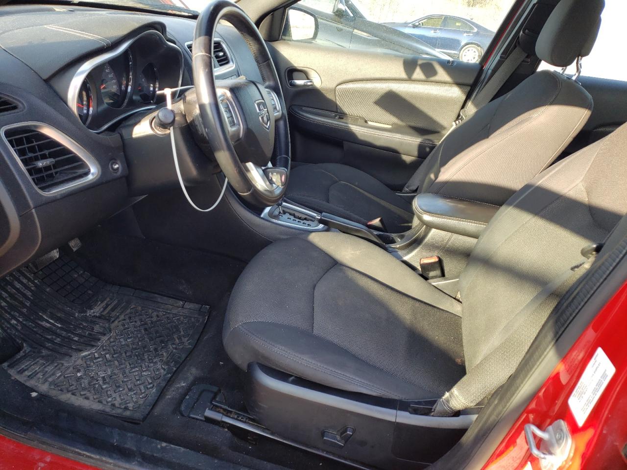 2012 Dodge Avenger - Image 7