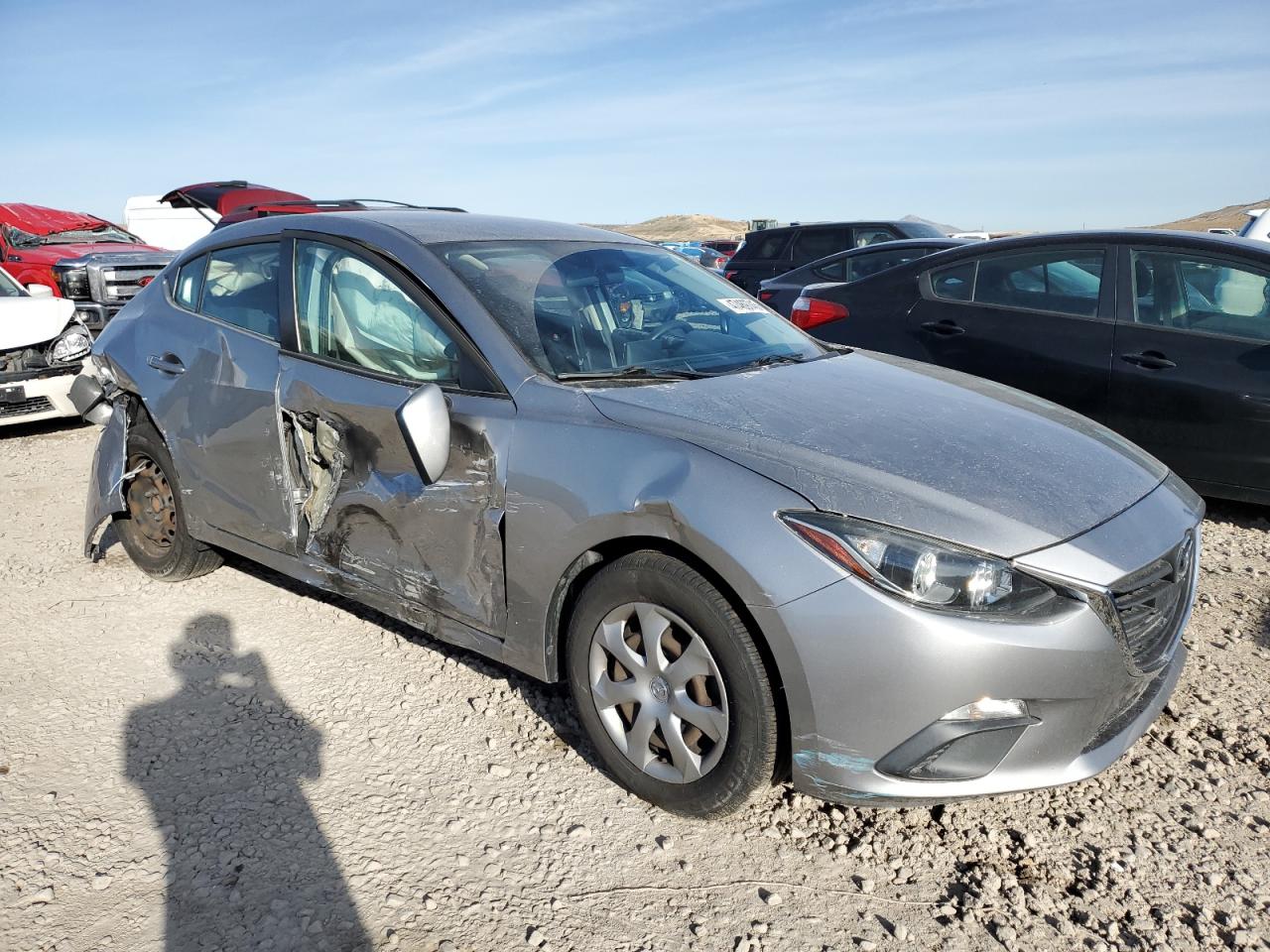 2015 Mazda 3 - Image 4