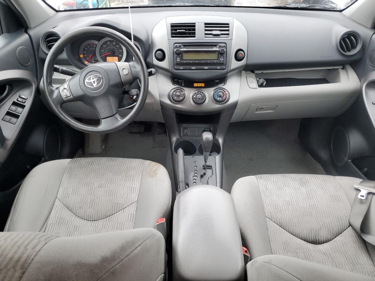 2012 Toyota RAV 4 - Image 8