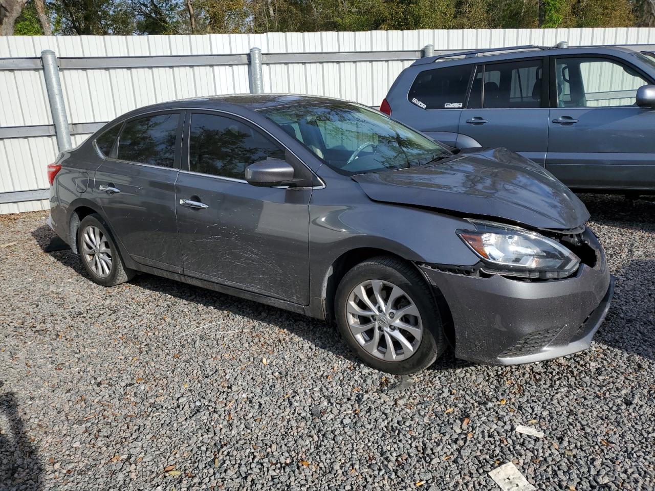 2018 Nissan Sentra - Image 4