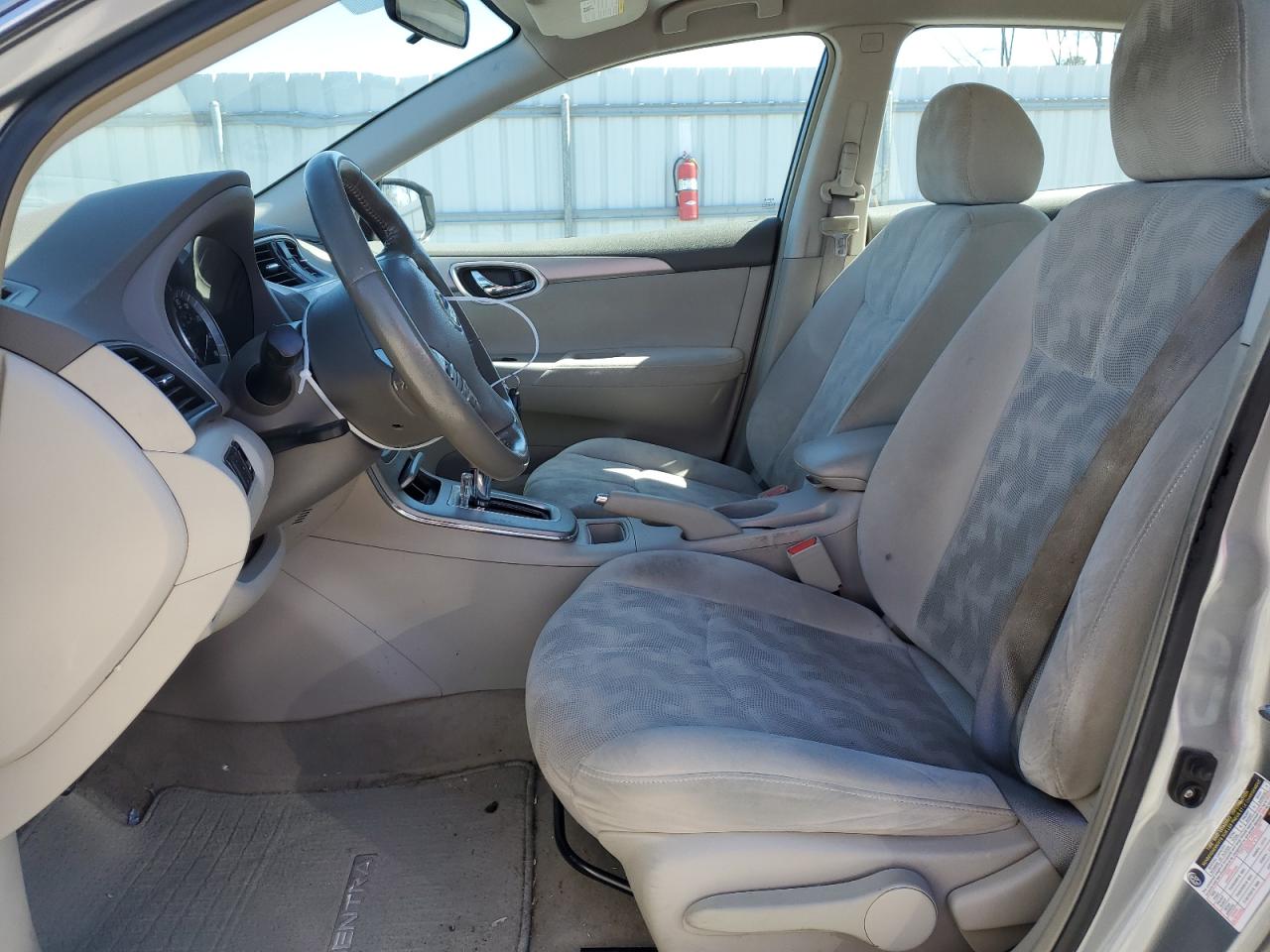 2013 Nissan Sentra - Image 7