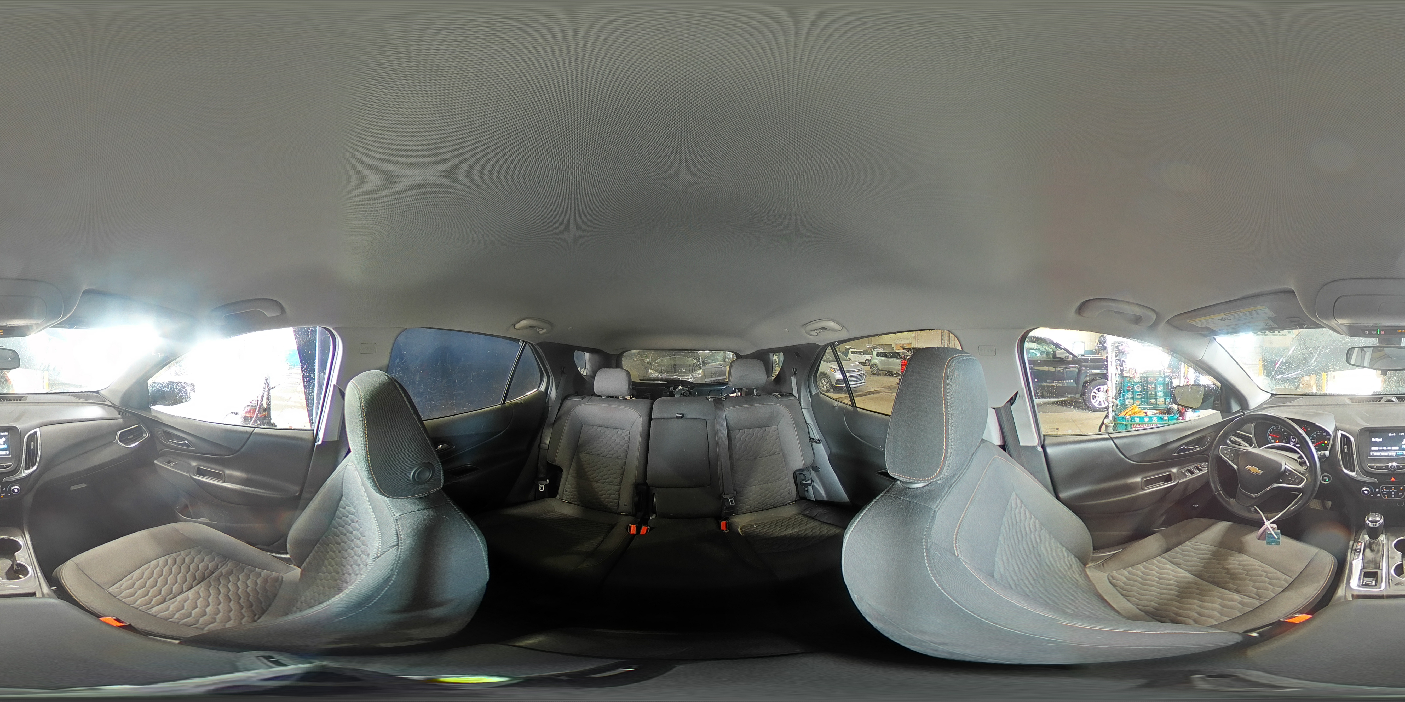 2018 Chevrolet Equinox - Image 16