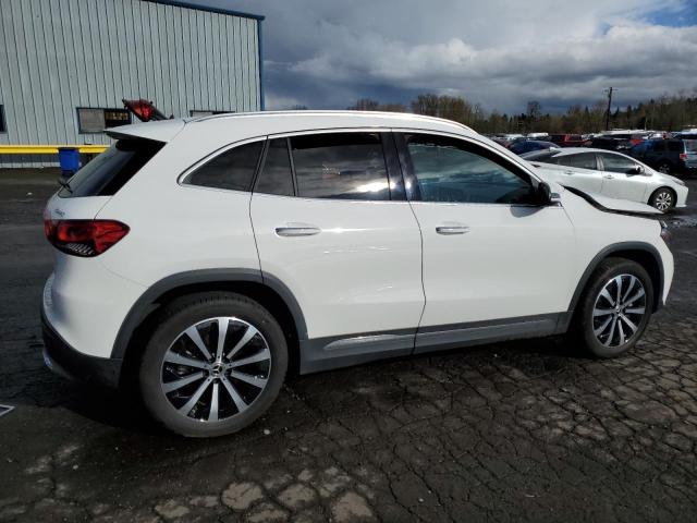  MERCEDES-BENZ GLA-CLASS 2023 Biały