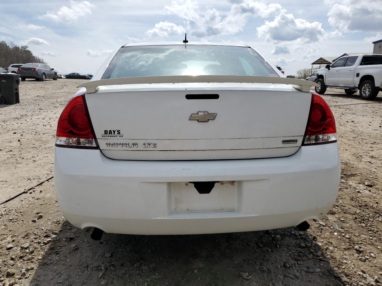 2015 Chevrolet Impala - Image 6