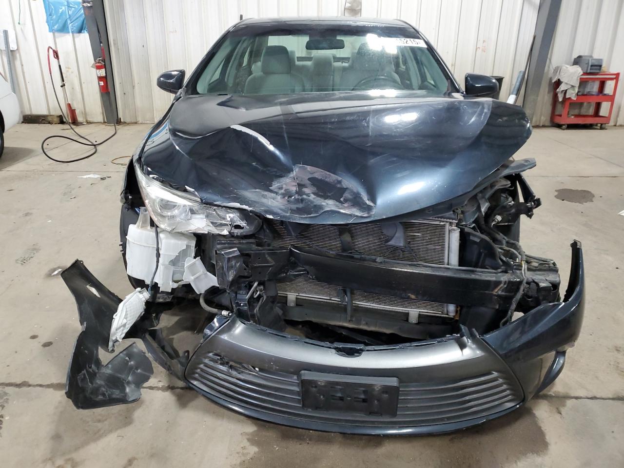2016 Toyota Camry - Image 5