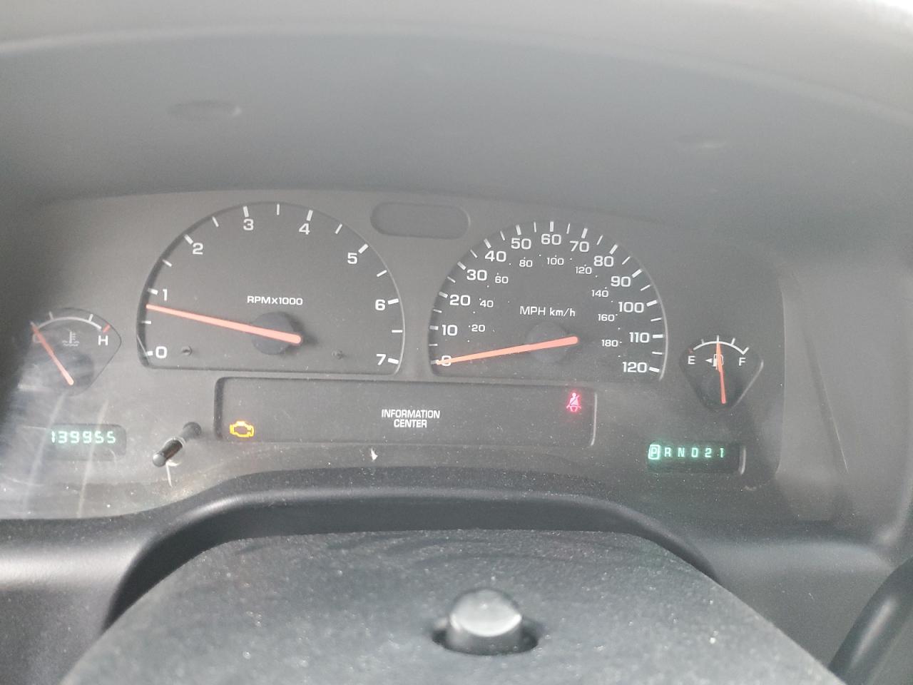 2004 Dodge Dakota - Image 9