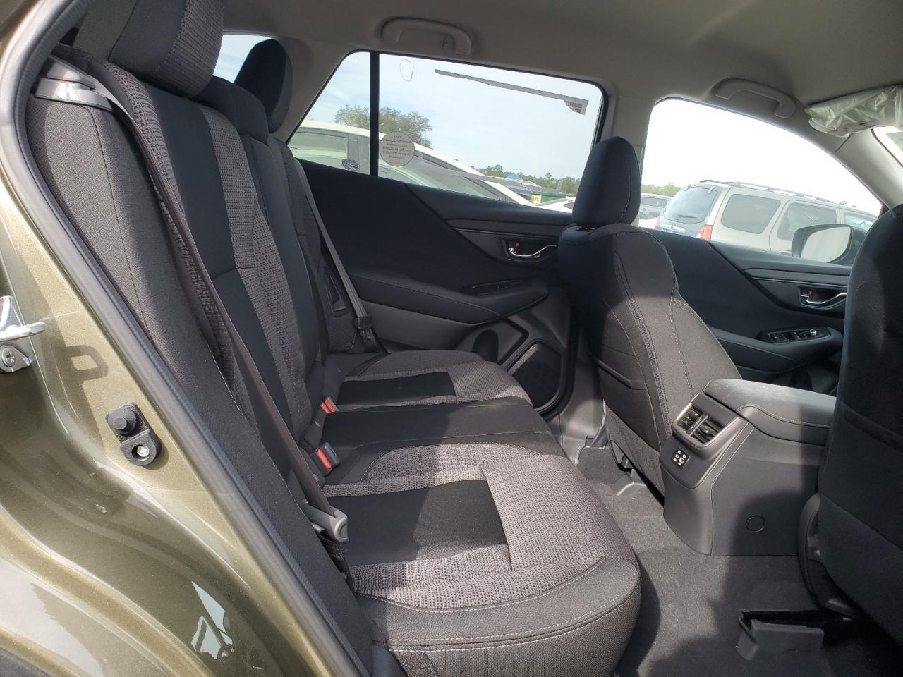 2025 Subaru Outback - Image 11