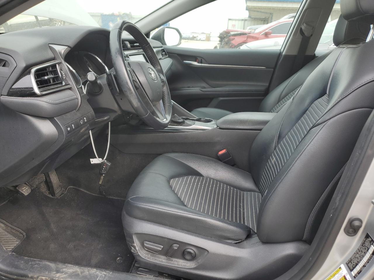 2020 Toyota Camry - Image 7