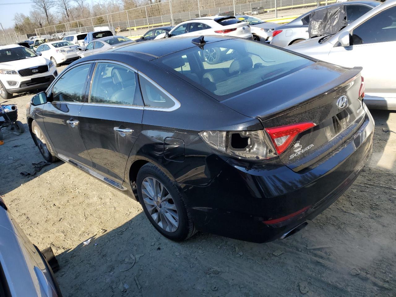 2015 Hyundai Sonata - Image 2