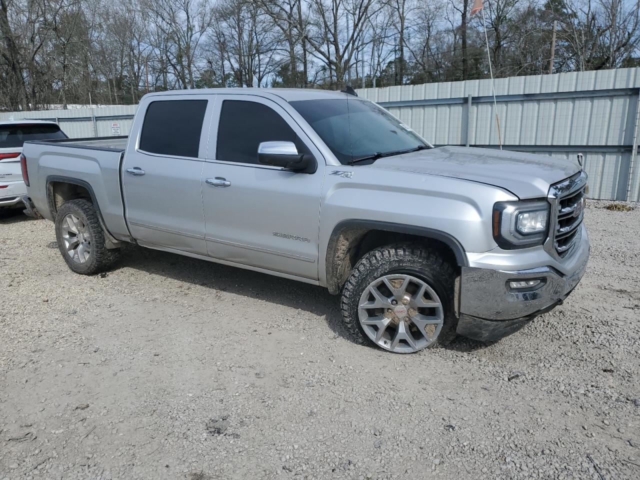 2018 GMC Sierra - Image 4