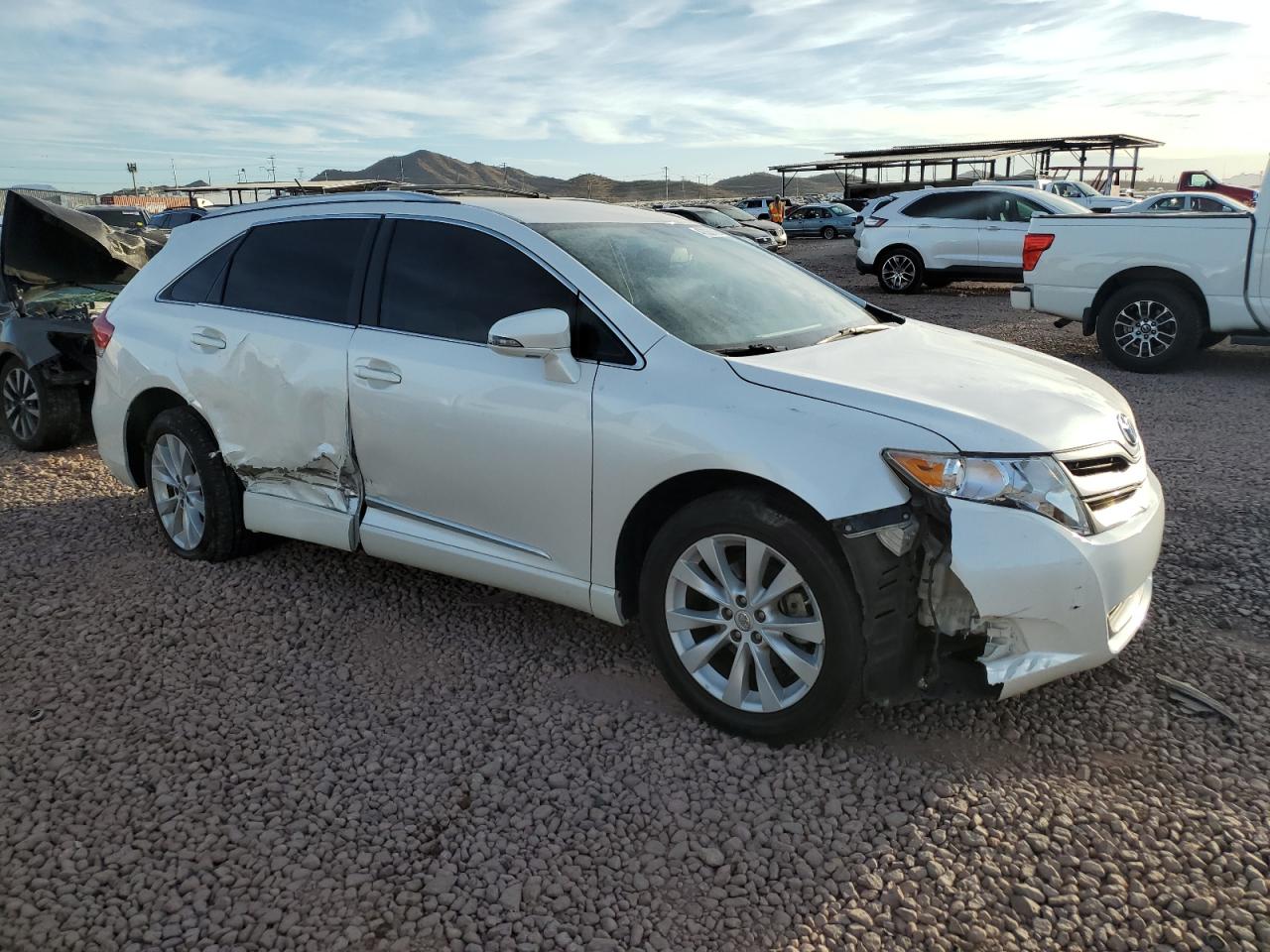2015 Toyota Venza - Image 4