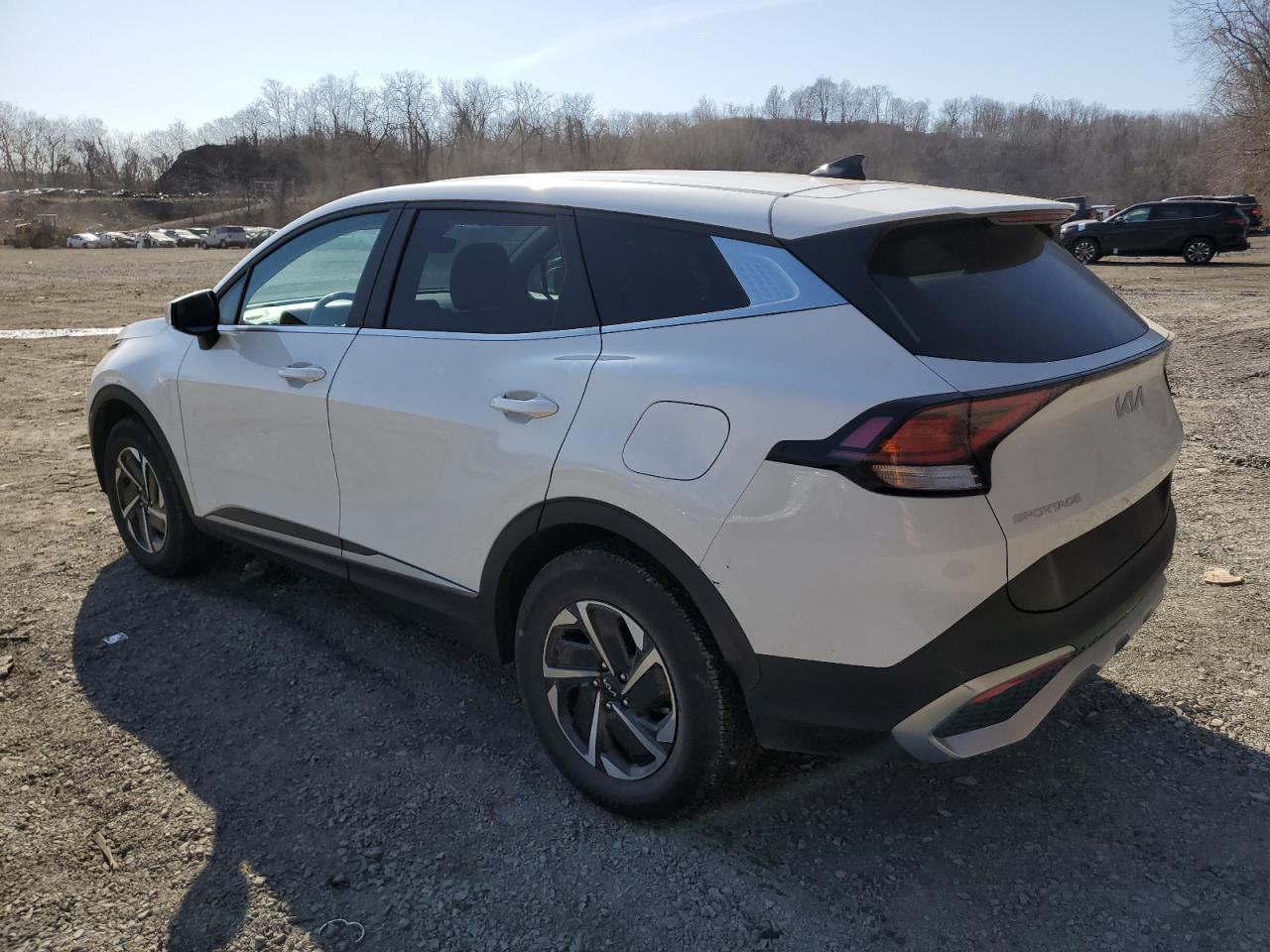 2023 Kia Sportage - Image 2