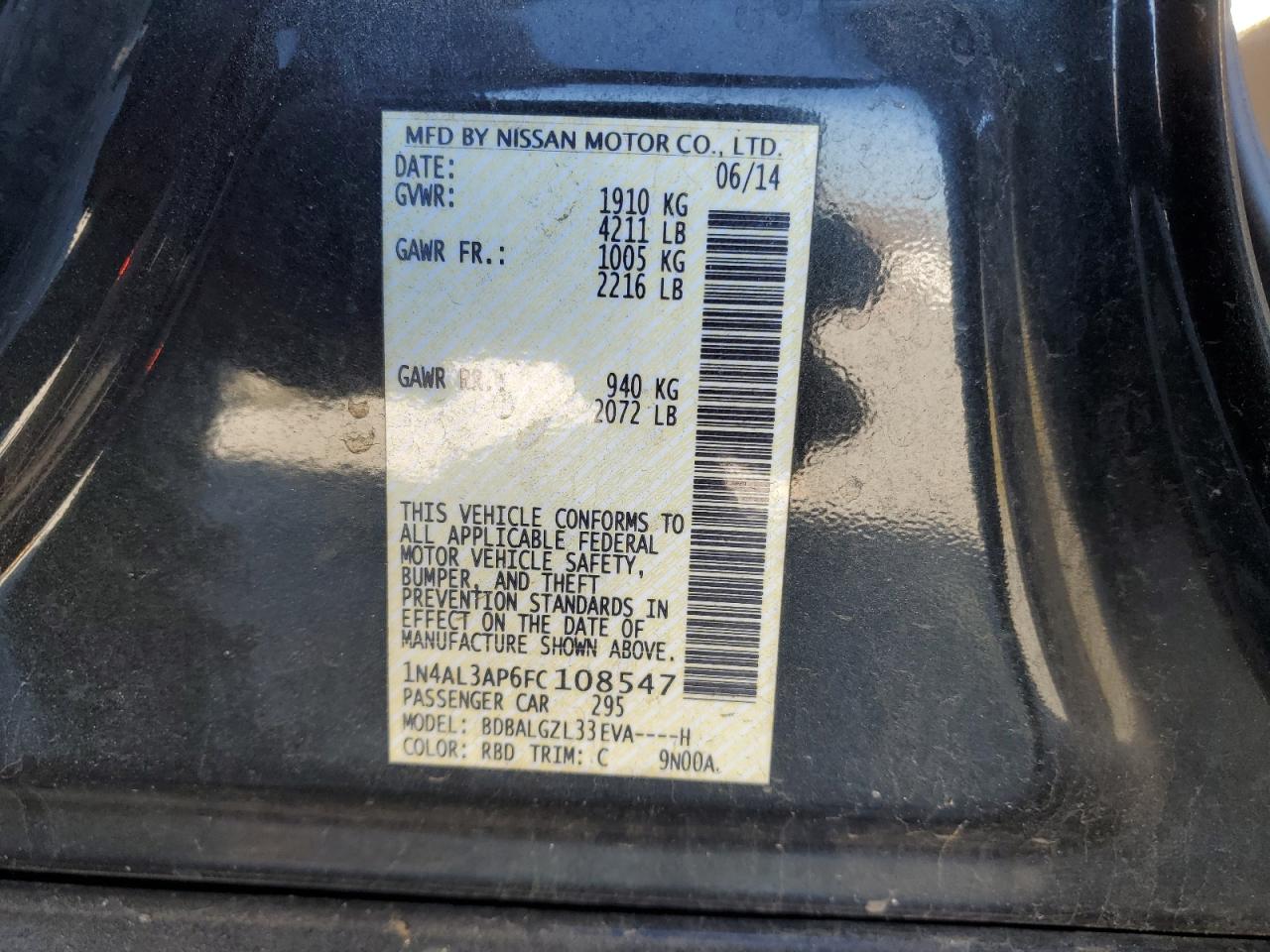 2015 Nissan Altima - Image 12
