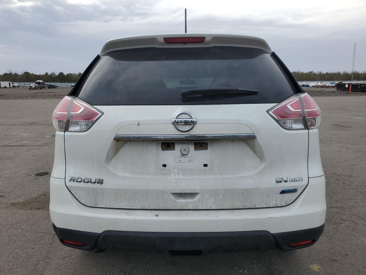 2014 Nissan Rogue - Image 6