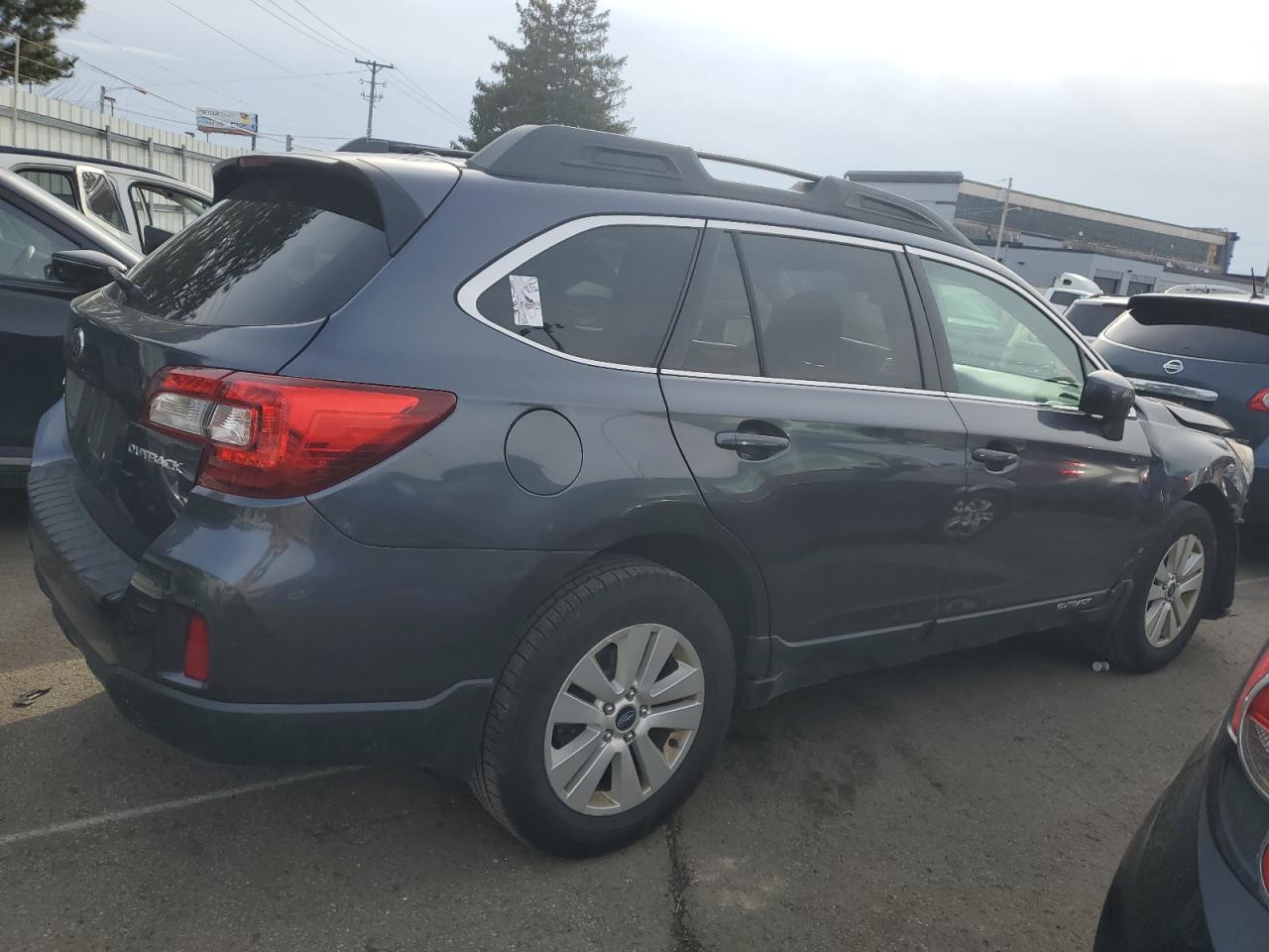 2015 Subaru Outback - Image 3