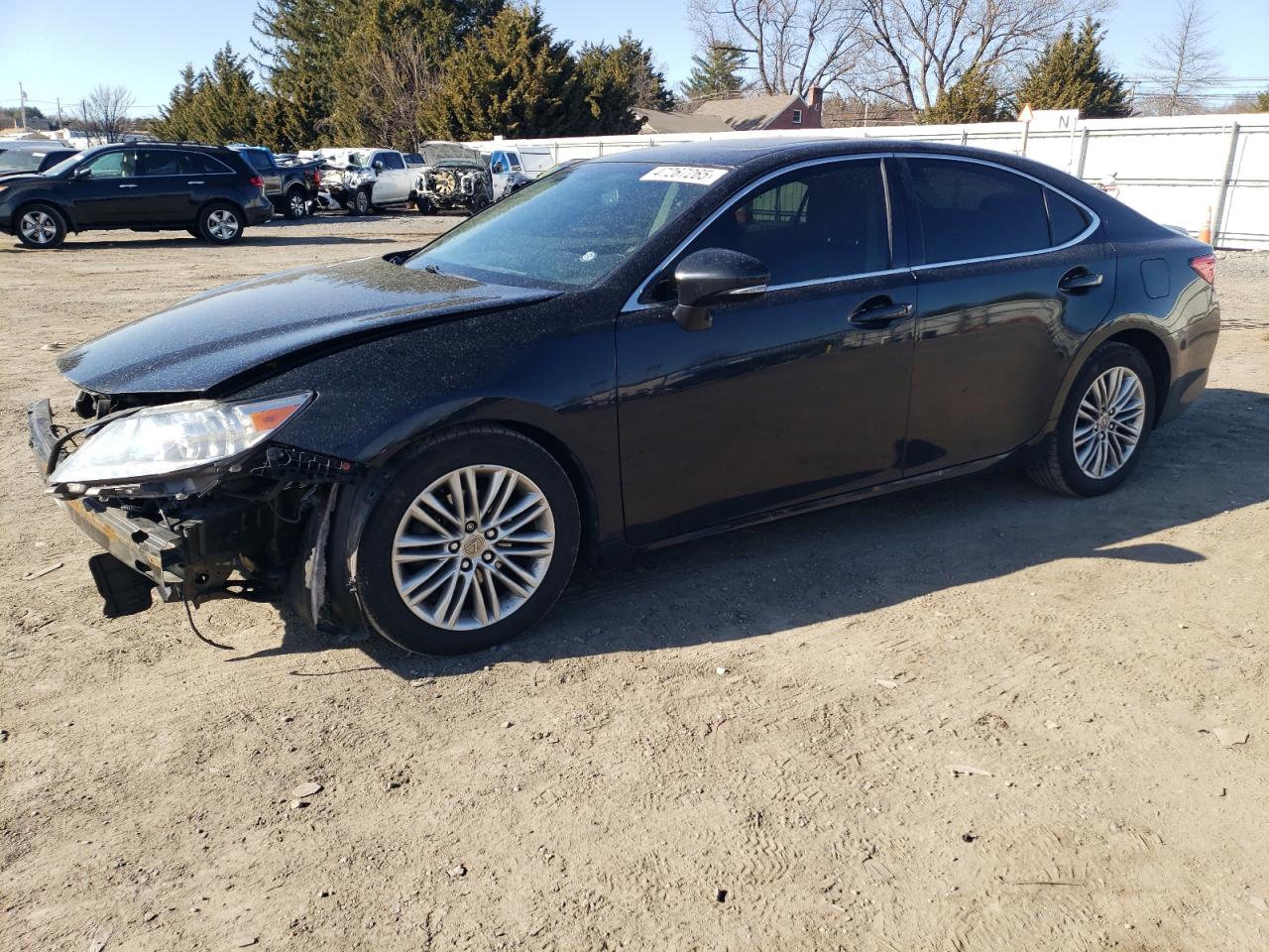 2015 Lexus ES - Image 1
