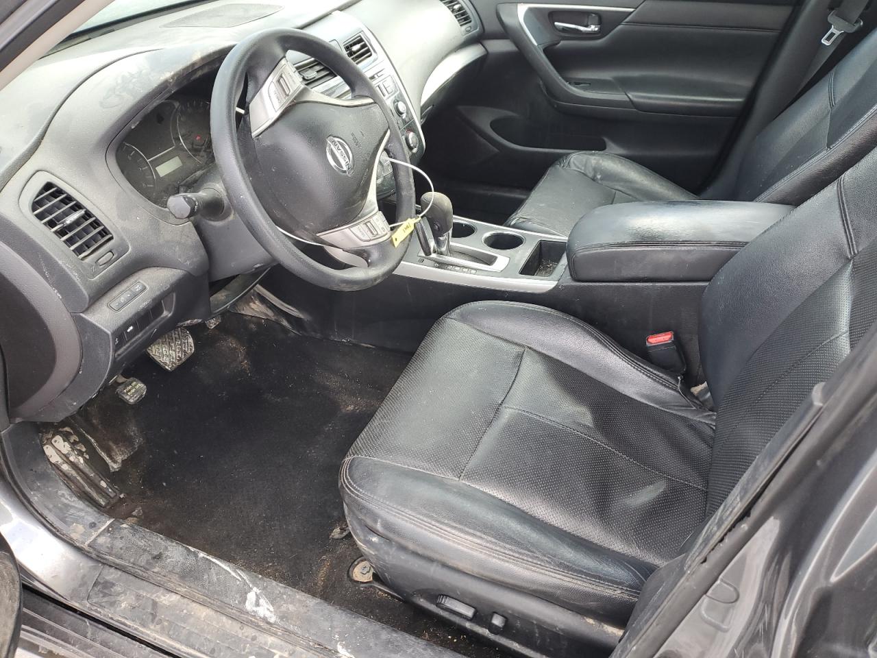 2015 Nissan Altima - Image 7